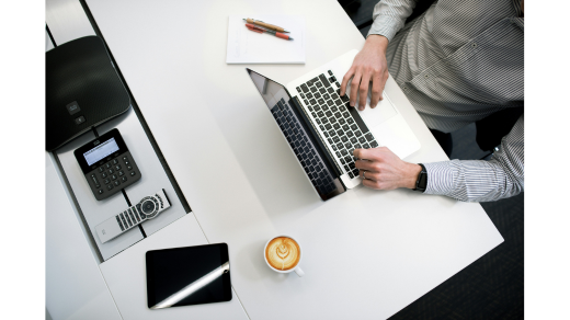 35 Tips for Building a Thriving Online Business in 2024